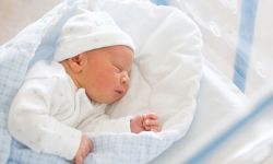 الولايات المتحدة.. سيدة متوفاة دماغيا تنجب طفلا!